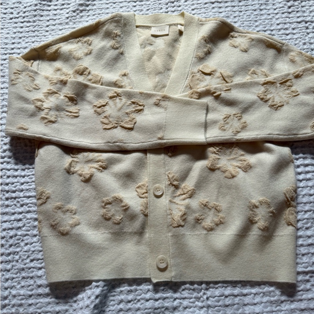 Cyrus Cream Floral Women's Cardigan